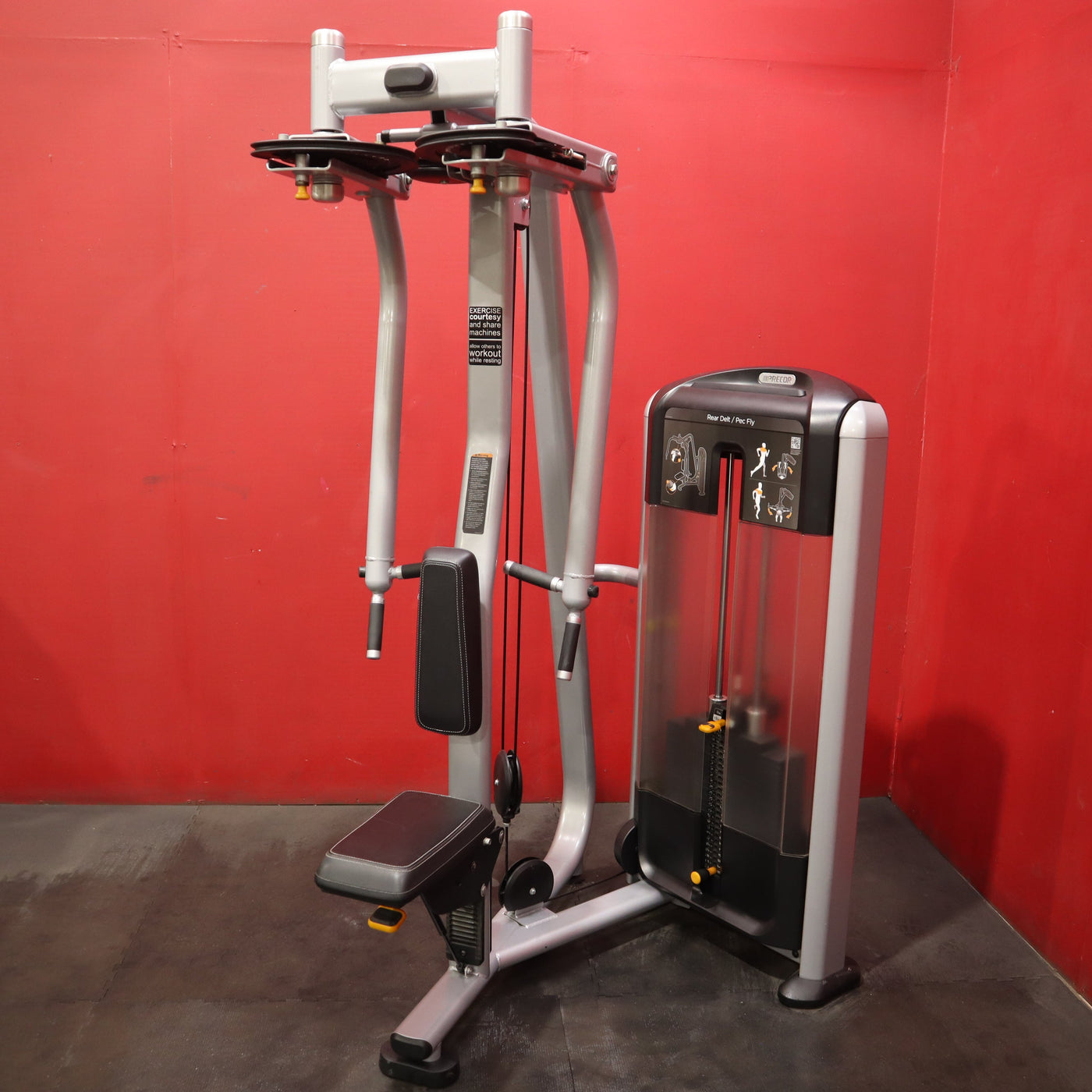 Precor Discovery Series Rear Delt/Pec Fly (Remanufactured)