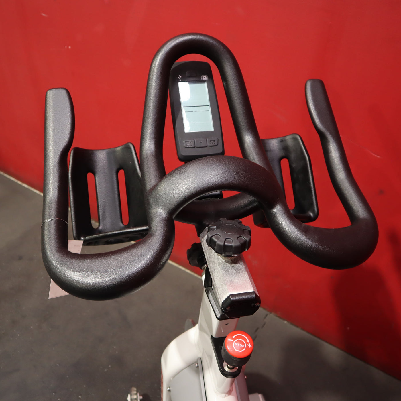 Schwinn AC Performance Plus w/ Carbon Blue Indoor Cycle (Remanufactured)